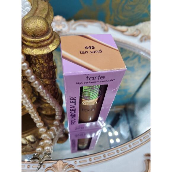 Tarte Babassu Foundcealer Skincare Multitaking SPF 20 Foundation .33oz - 44S NEW - Picture 2 of 8